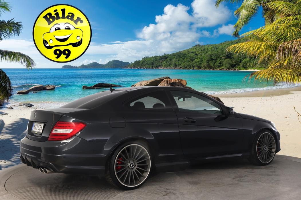 MERCEDES-BENZ C 2011