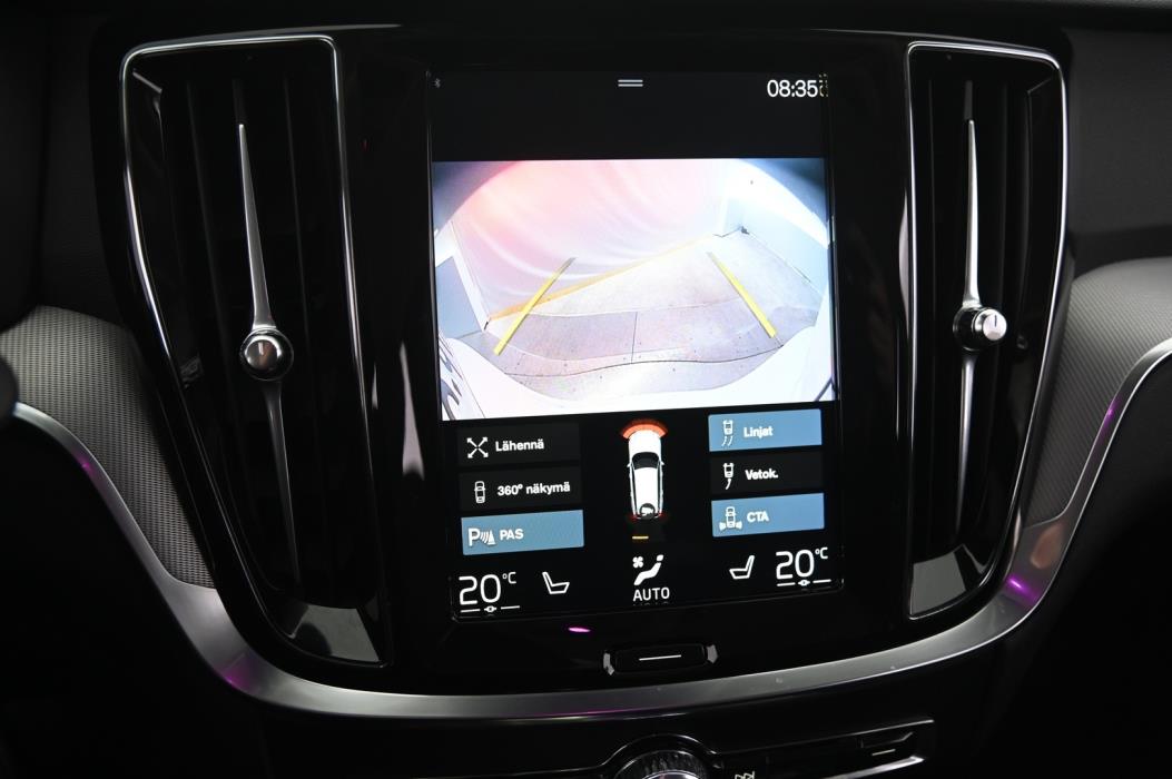 VOLVO V60 2020