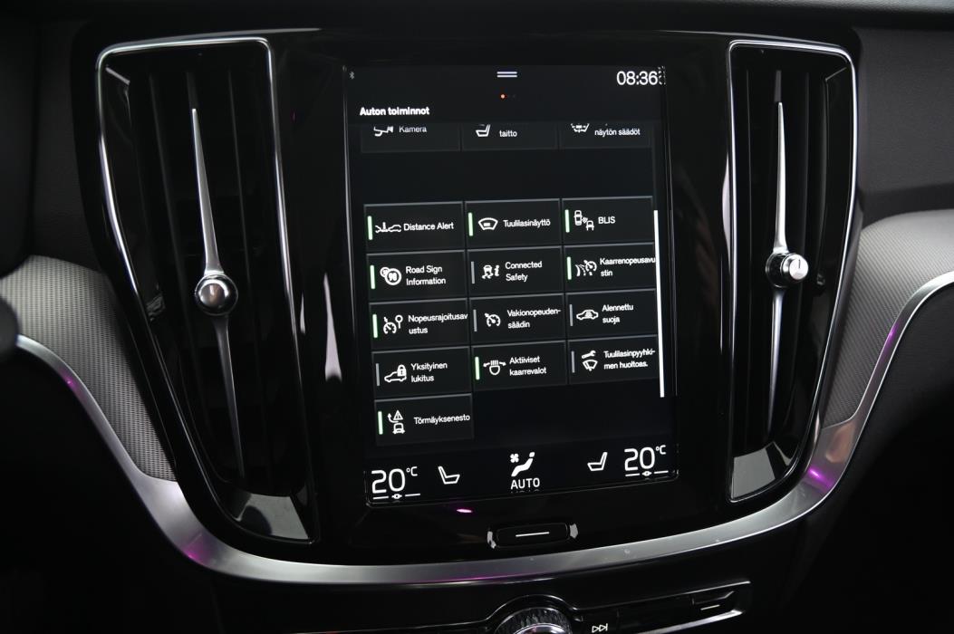 VOLVO V60 2020