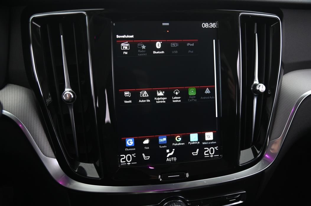 VOLVO V60 2020