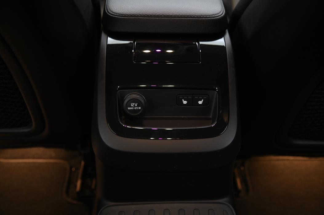 VOLVO V60 2020