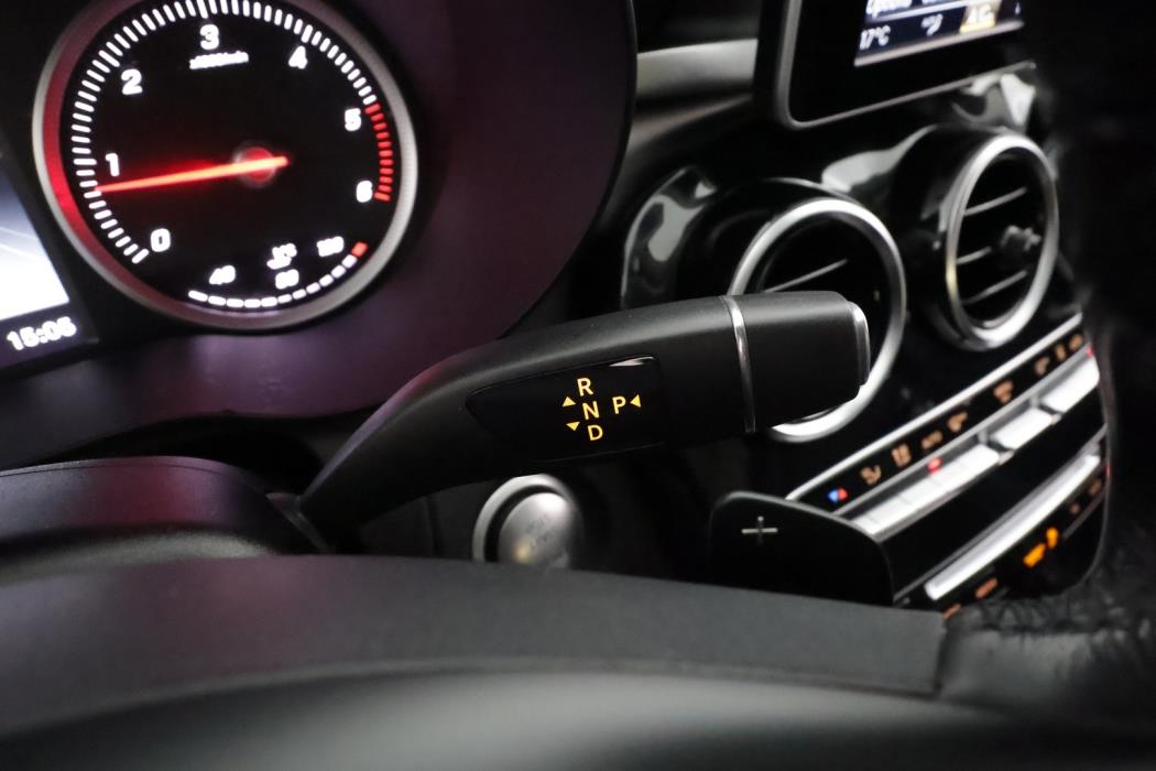 MERCEDES-BENZ C 2018