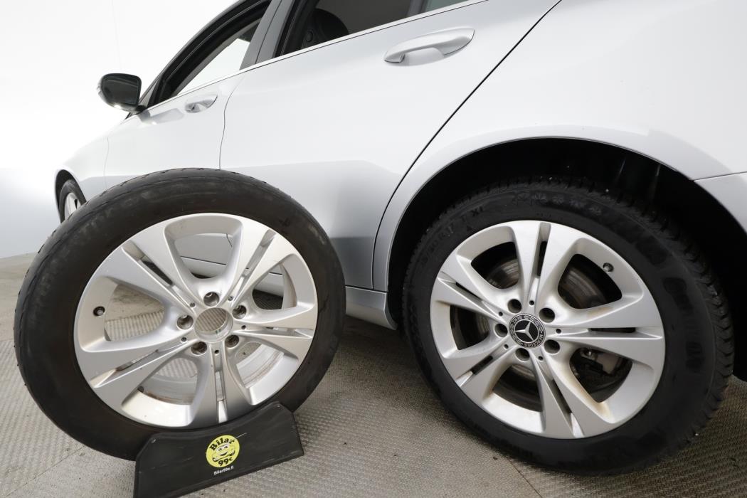 MERCEDES-BENZ C 2018