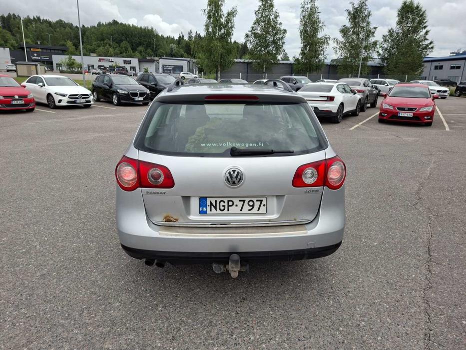 VOLKSWAGEN Passat 2007