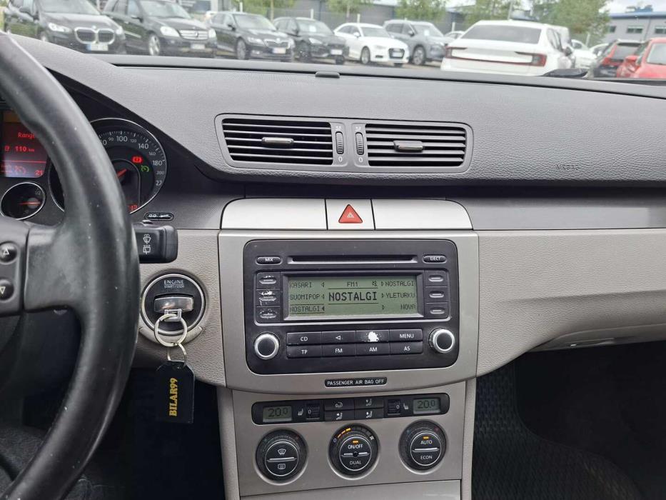 VOLKSWAGEN Passat 2007