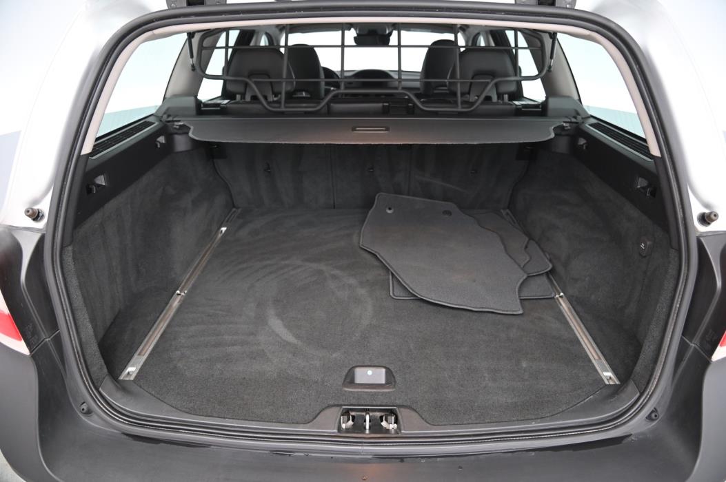 VOLVO XC70 2016