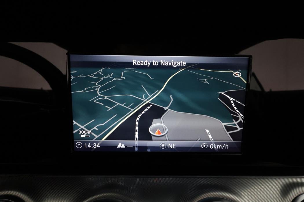 MERCEDES-BENZ E 2017