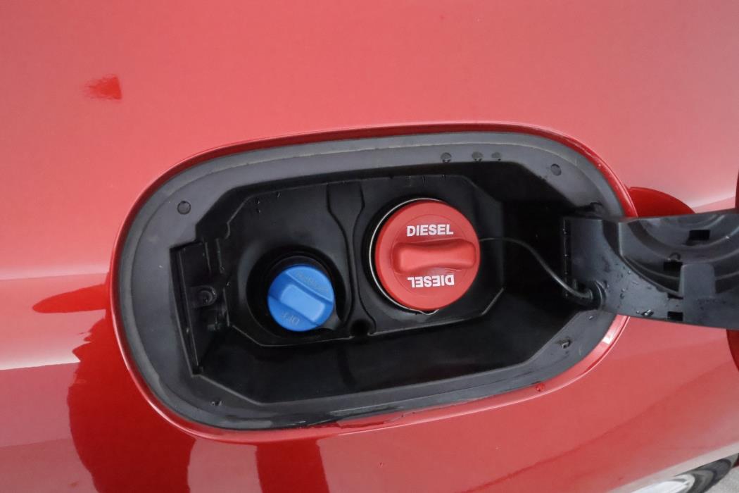 MERCEDES-BENZ E 2017