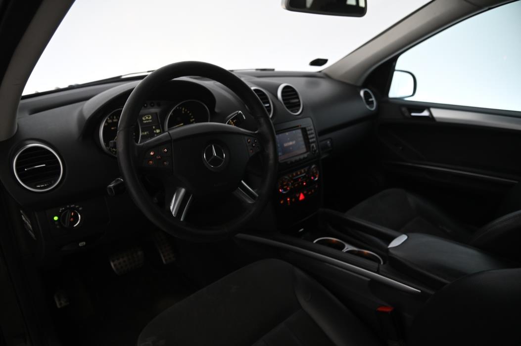 MERCEDES-BENZ ML 2008