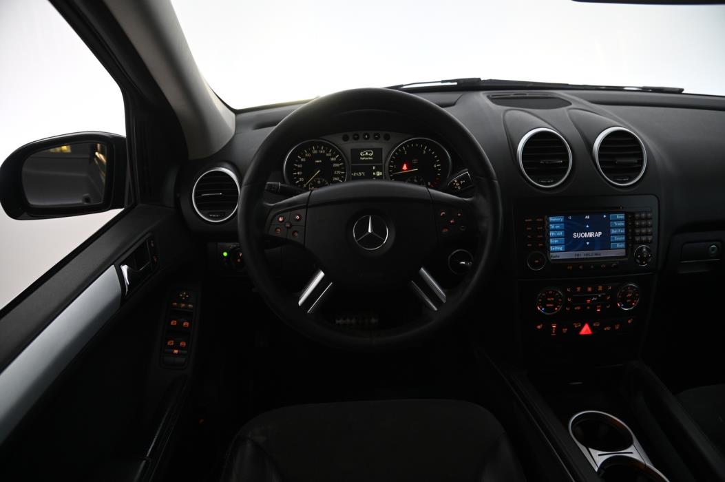 MERCEDES-BENZ ML 2008