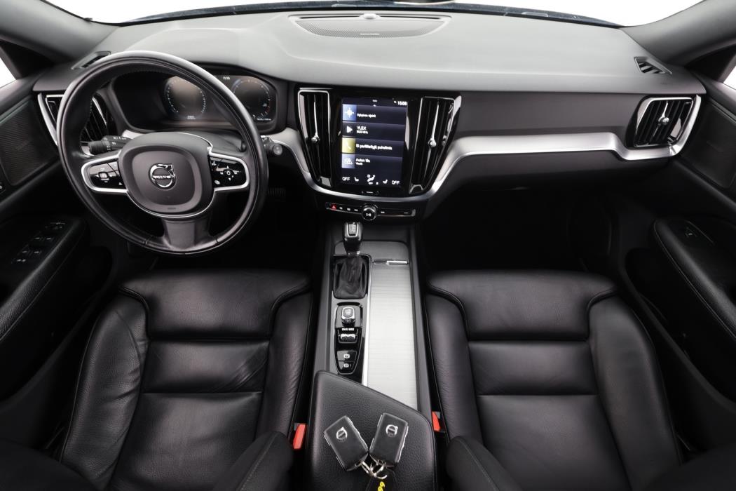 VOLVO V60 2019