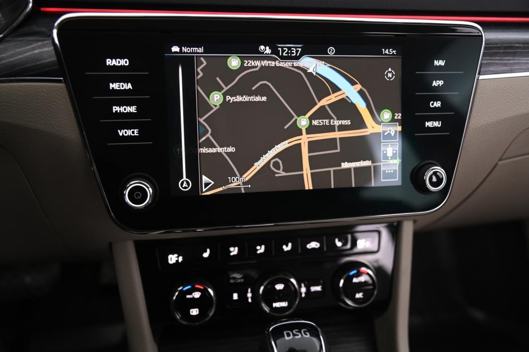 SKODA Superb 2021
