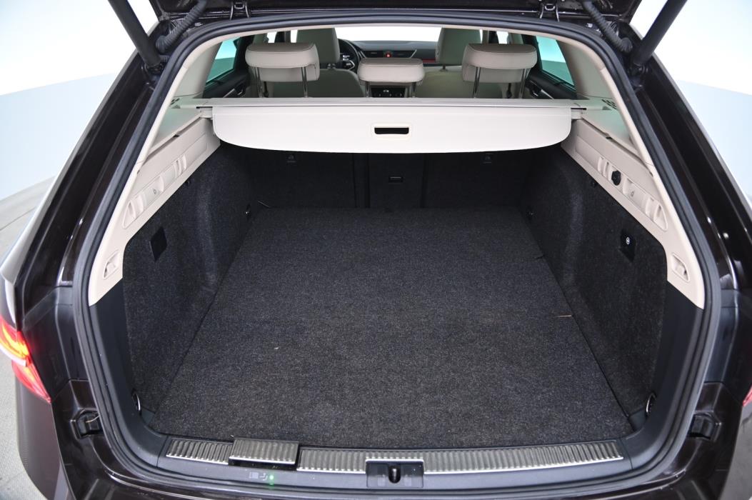 SKODA Superb 2021