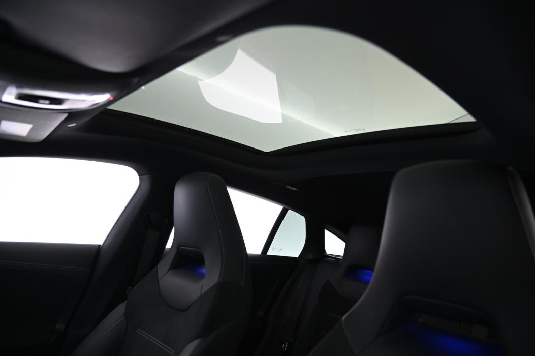 MERCEDES-BENZ CLA 2021