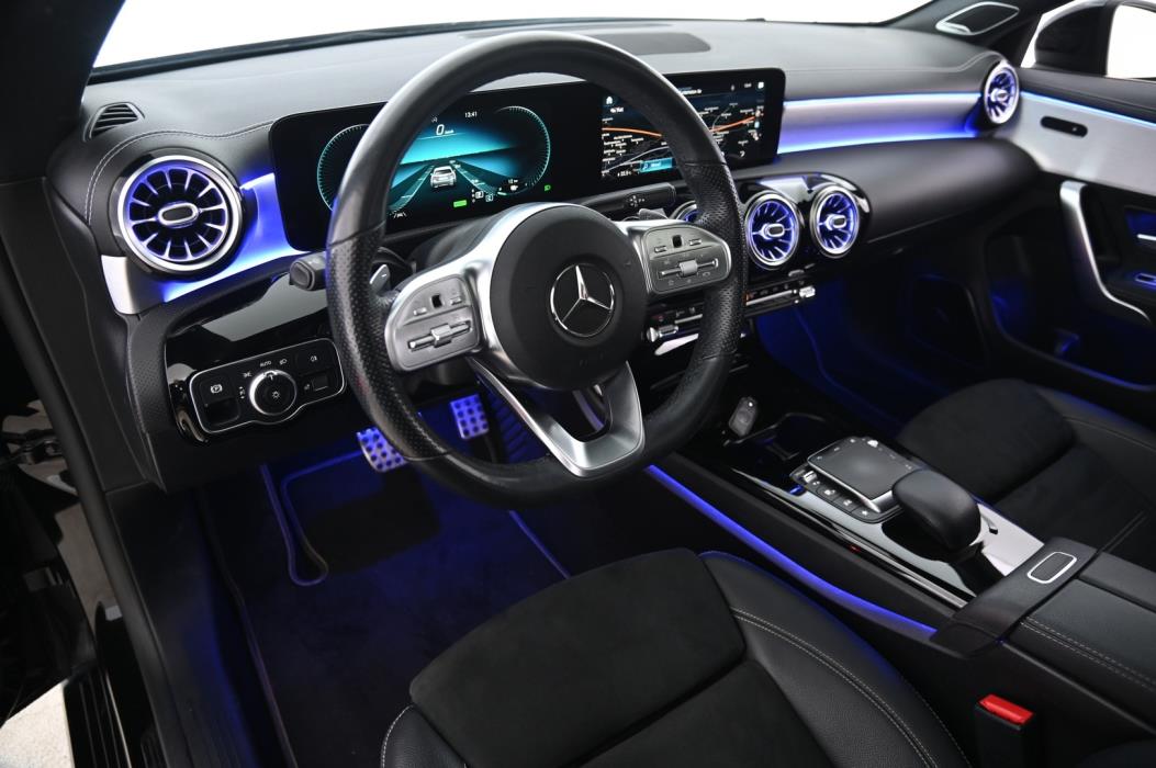 MERCEDES-BENZ CLA 2021