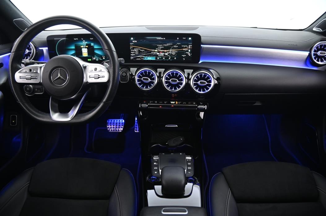 MERCEDES-BENZ CLA 2021