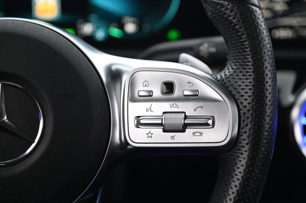 MERCEDES-BENZ CLA 2021