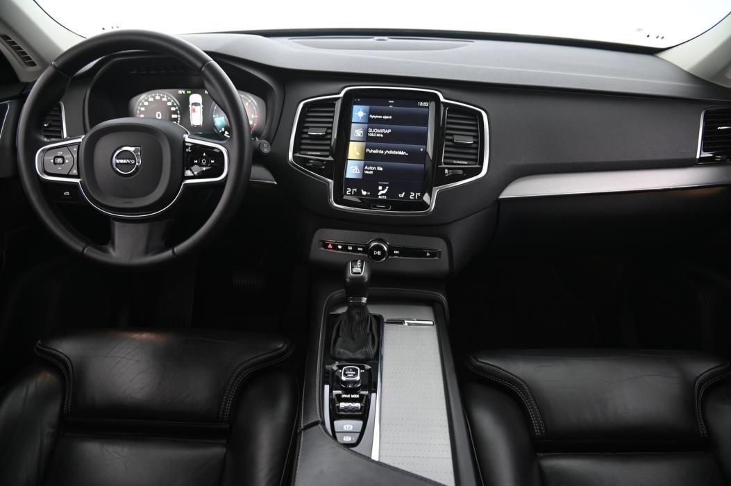 VOLVO XC90 2016