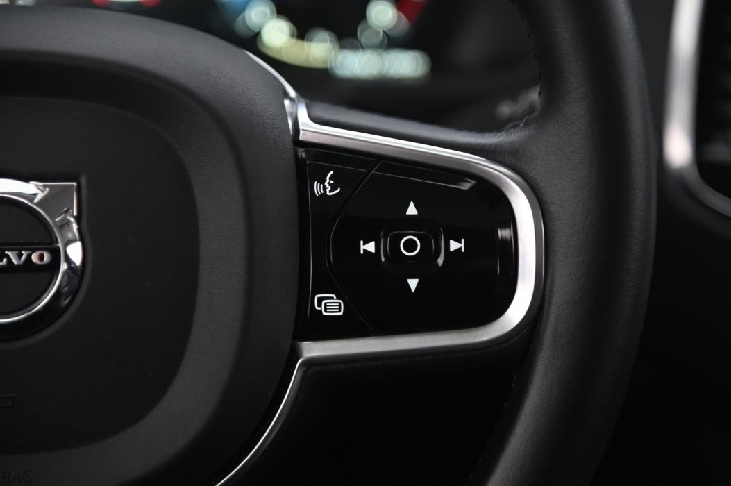 VOLVO XC90 2016
