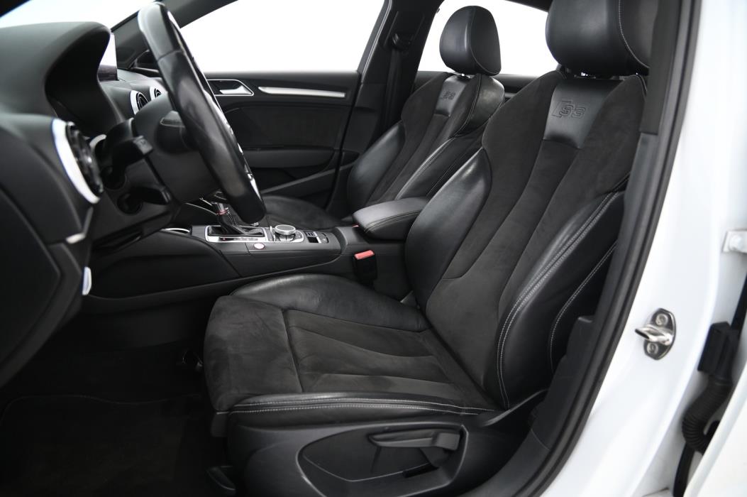 AUDI S3 2015