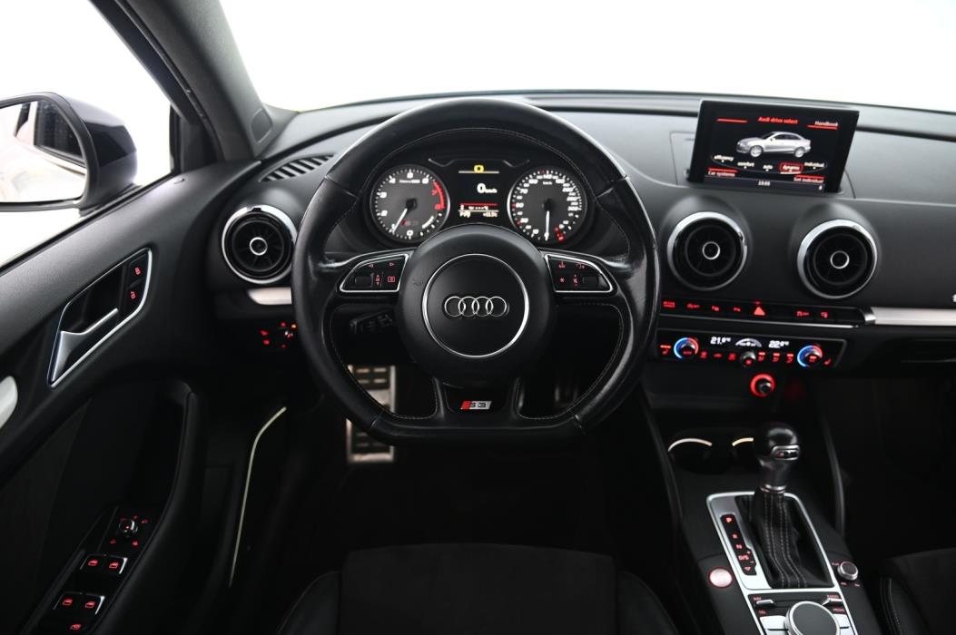 AUDI S3 2015