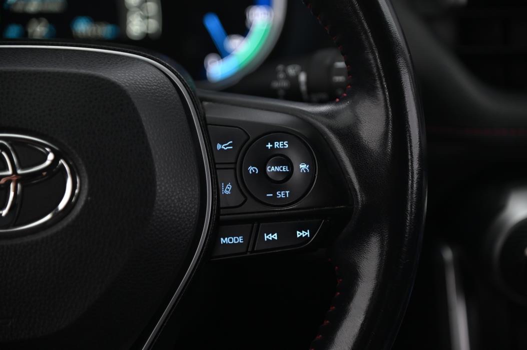 TOYOTA RAV4 PLUG-IN 2021