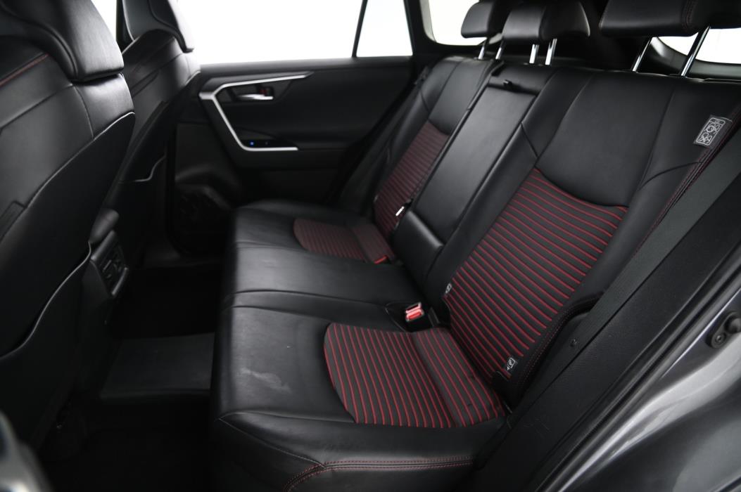 TOYOTA RAV4 PLUG-IN 2021