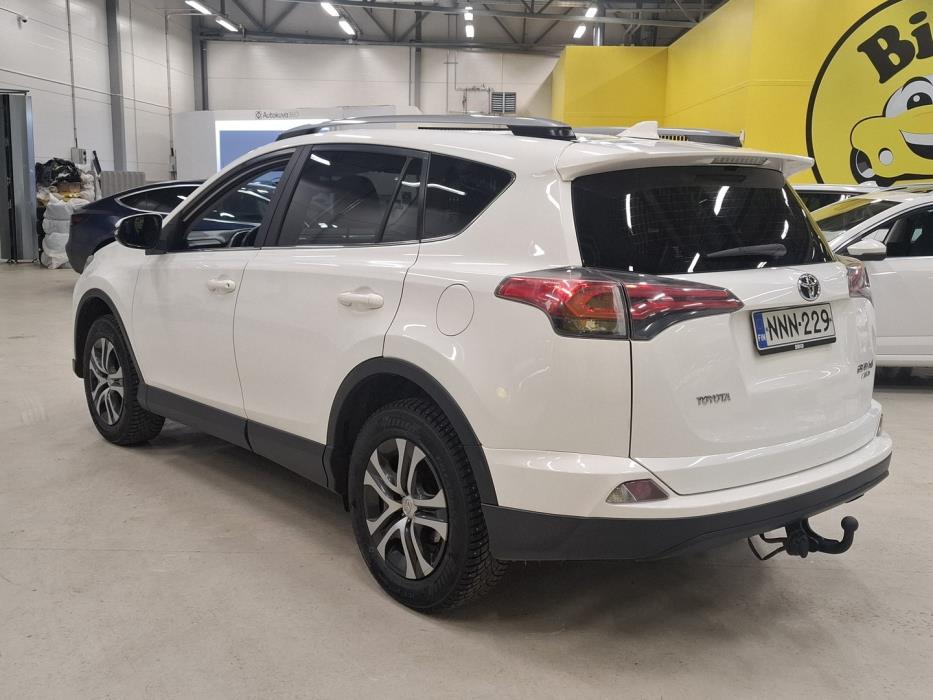 TOYOTA RAV4 2017