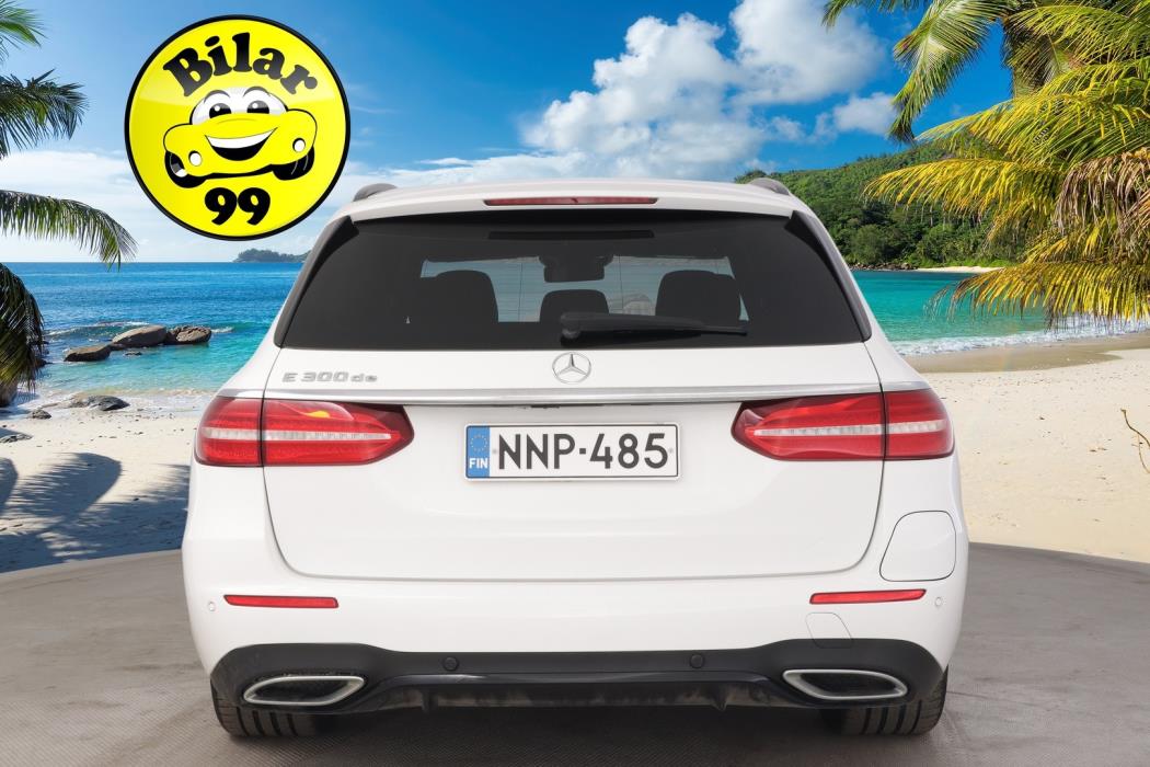 MERCEDES-BENZ E 2019