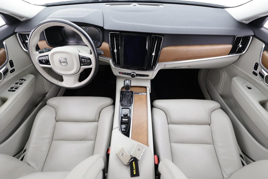 VOLVO V90 2017