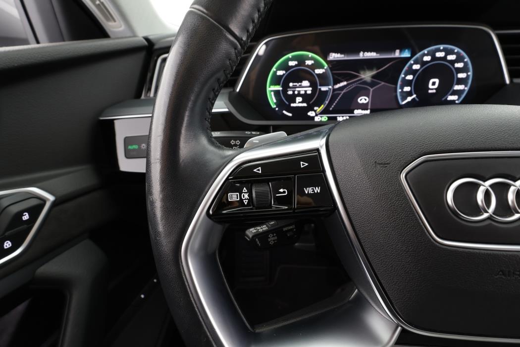 AUDI E-TRON 2020