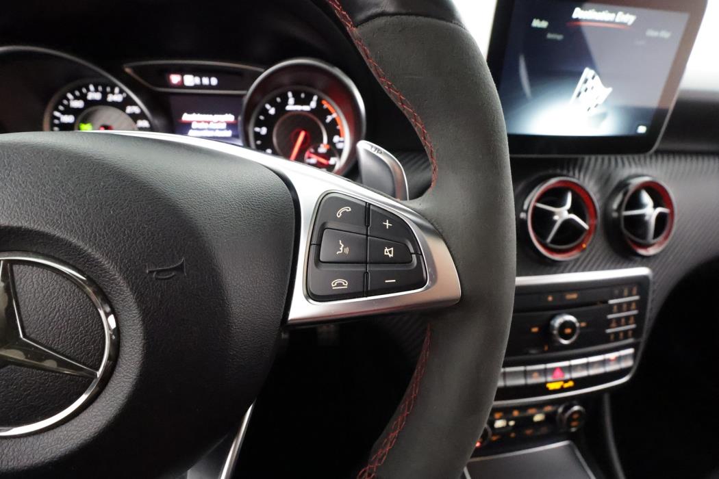 MERCEDES-BENZ A 45 AMG 2018