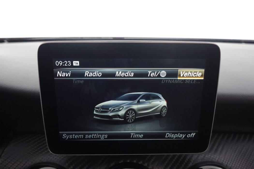 MERCEDES-BENZ A 45 AMG 2018