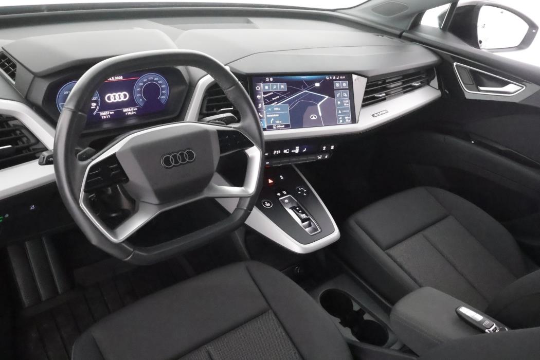 AUDI Q4 E-TRON 2024
