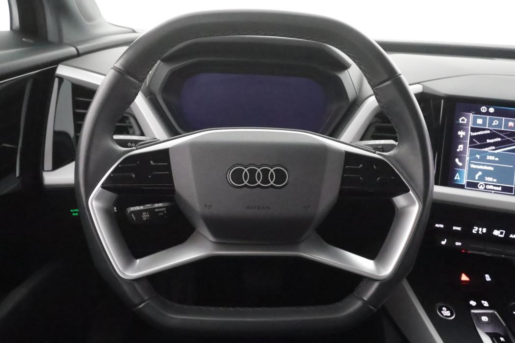 AUDI Q4 E-TRON 2024