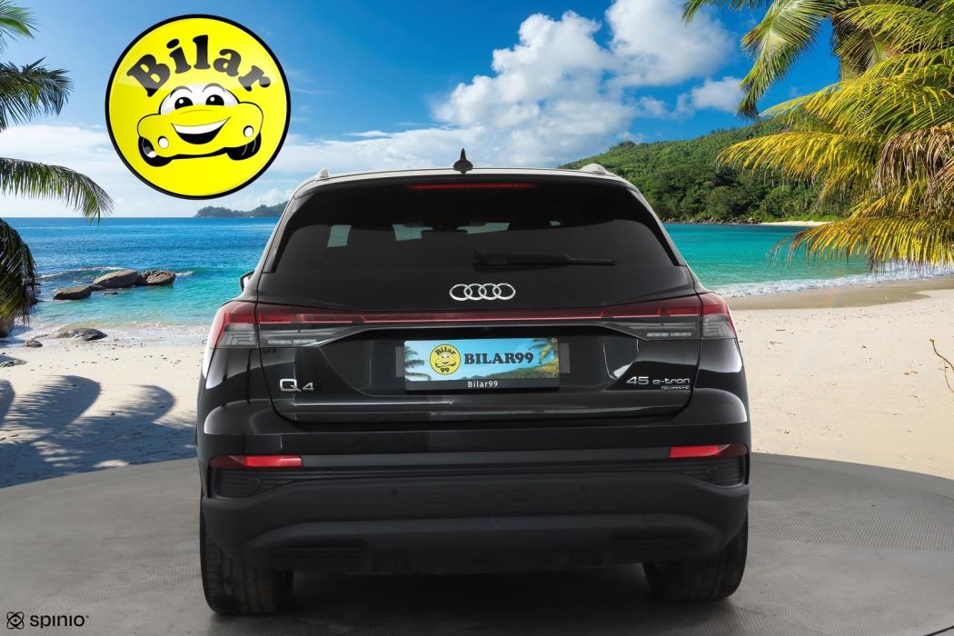 AUDI Q4 E-TRON 2024