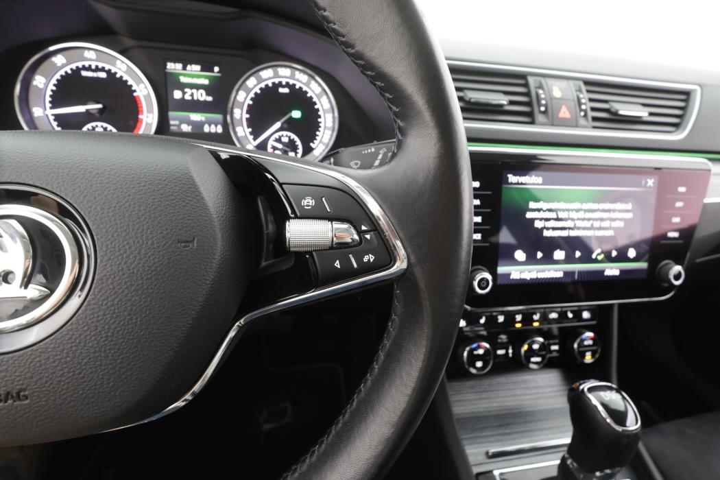 SKODA Superb 2021