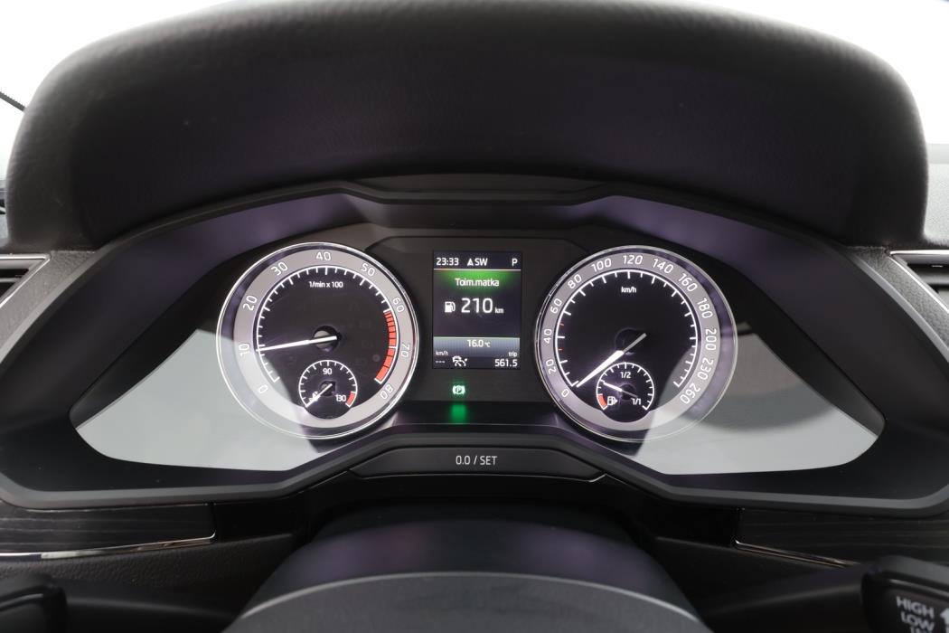 SKODA Superb 2021