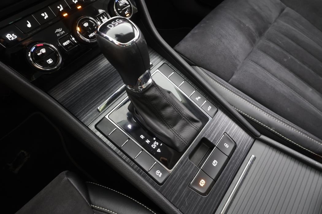 SKODA Superb 2021