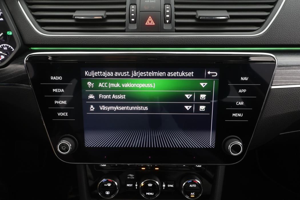SKODA Superb 2021