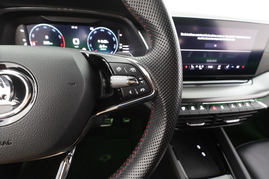 SKODA OCTAVIA 2022