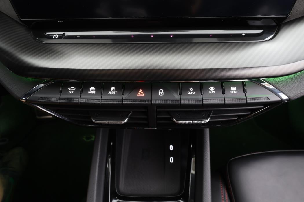 SKODA OCTAVIA 2022