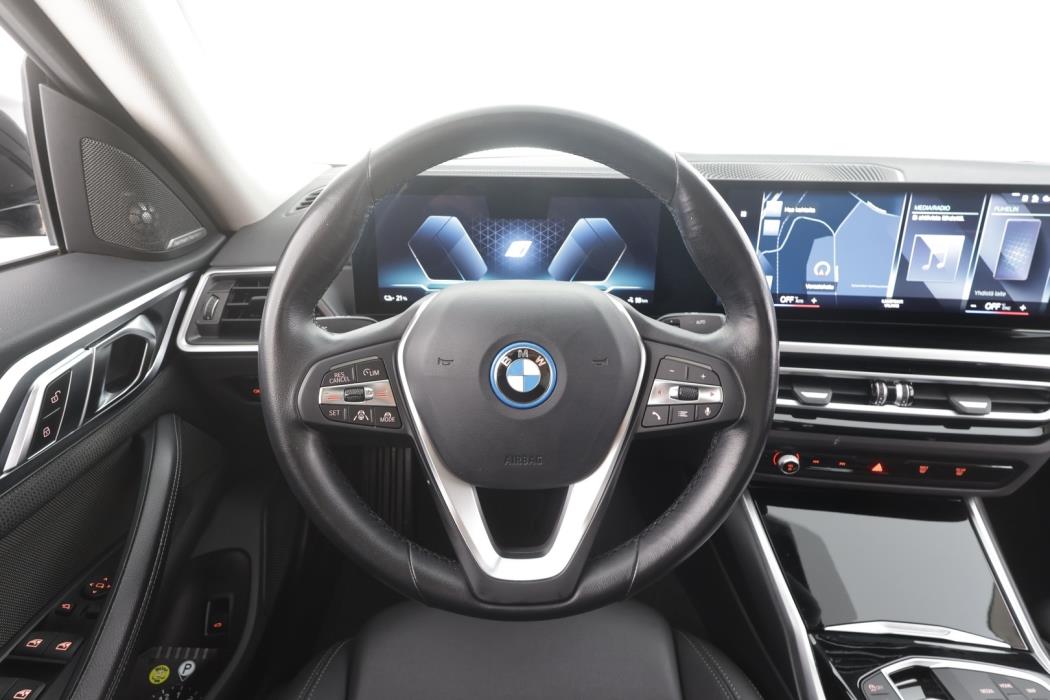 BMW I4 2023