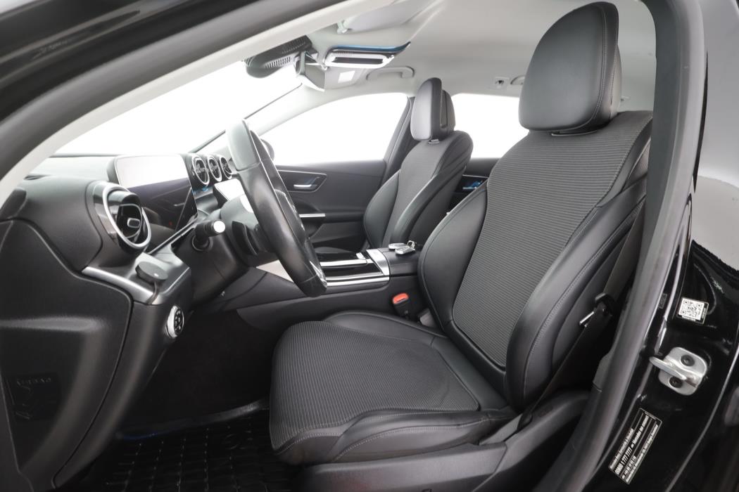 MERCEDES-BENZ C 2023