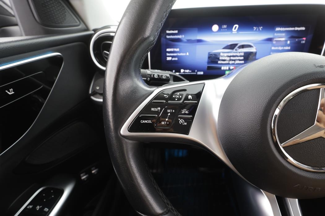 MERCEDES-BENZ C 2023