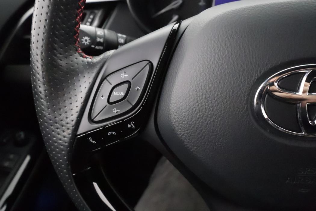 TOYOTA C-HR 2022