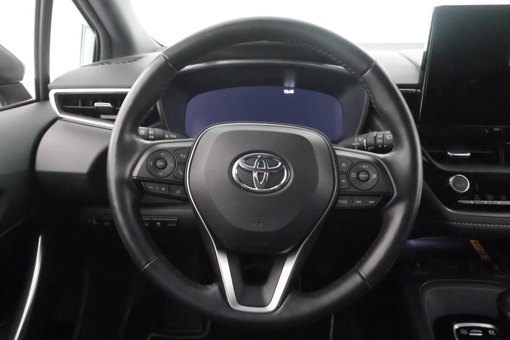 TOYOTA COROLLA 2024