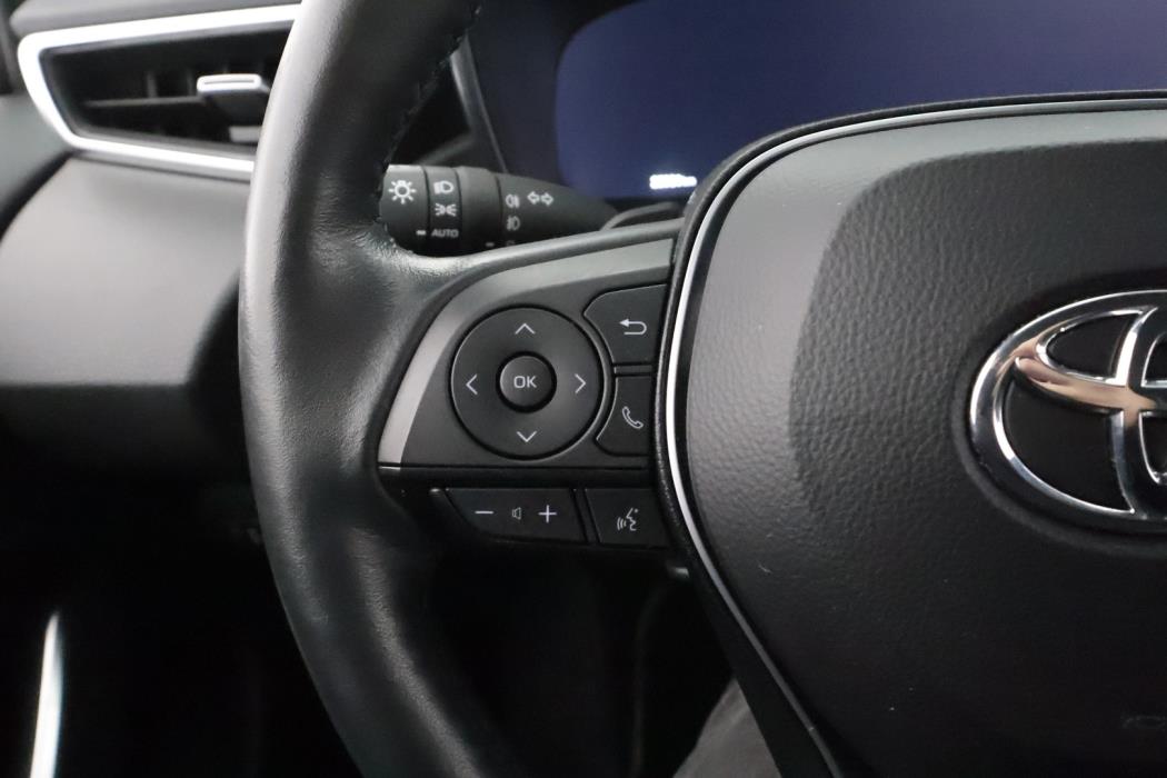 TOYOTA COROLLA 2024