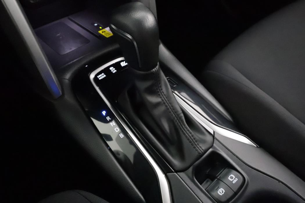 TOYOTA COROLLA CROSS 2024