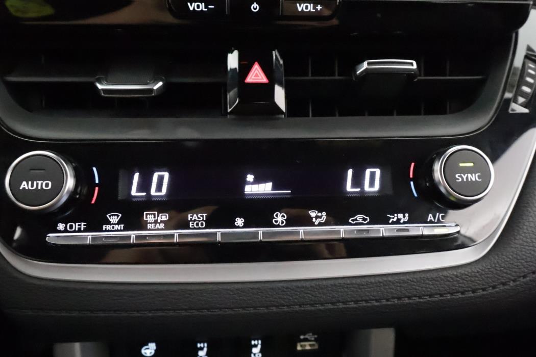 TOYOTA COROLLA CROSS 2024